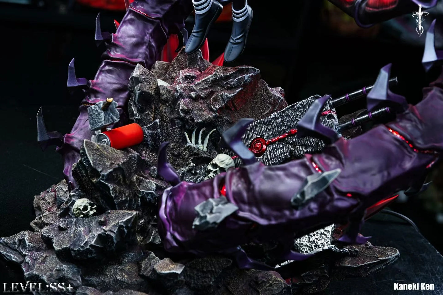 Tokyo Ghoul -Damocles Studio Ken Kaneki Resin Statue