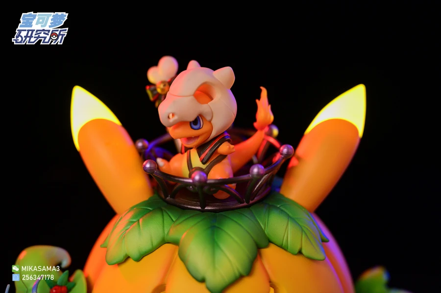 Pokemon - Pikachu Halloween Limited Edition Pumpkin Light - DaWeebStop