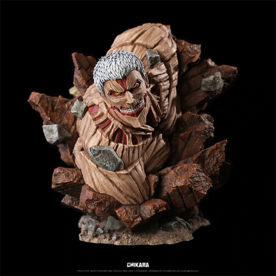 ATTACK ON TITAN - Chikara Studio Titan Series Armored Titan And Reiner Braun - DaWeebStop