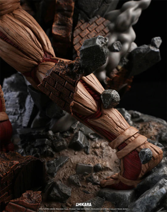 ATTACK ON TITAN - Chikara Studio Titan Series Armored Titan And Reiner Braun - DaWeebStop