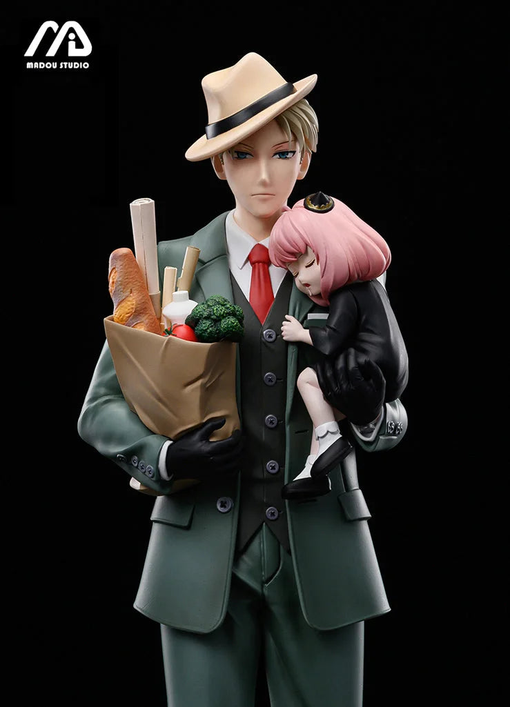 Spy X Family - Twilight Loid Forger with Anya Forger by Madou Studio