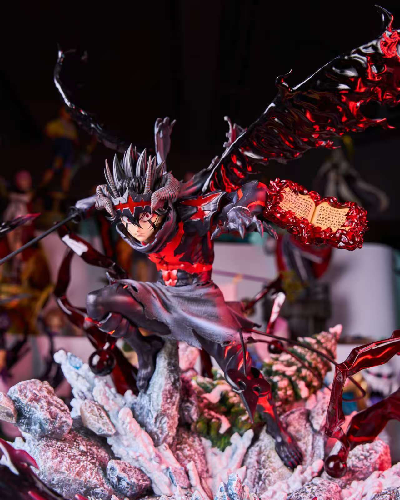 Black Clover - Karasu Collectibles Asta