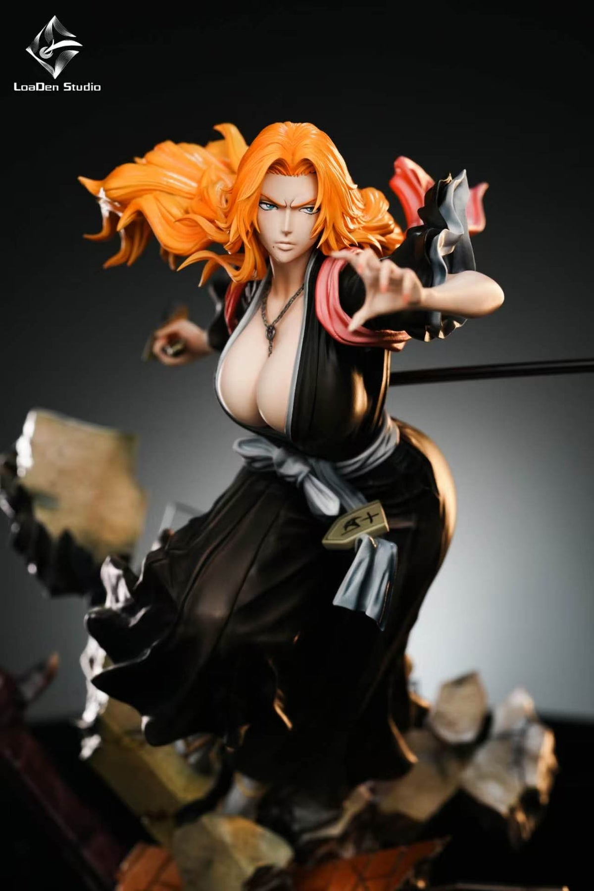 Bleach - LoaDen Studio Rangiku Matsumoto 1/6 resin statue - full front view - DaWeebStop